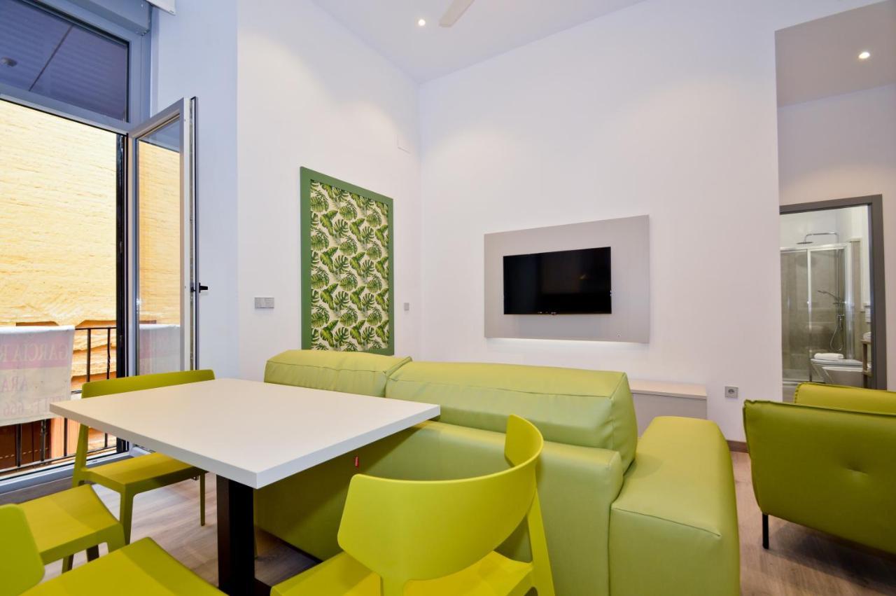 Appartamento Ivy House Siviglia Esterno foto